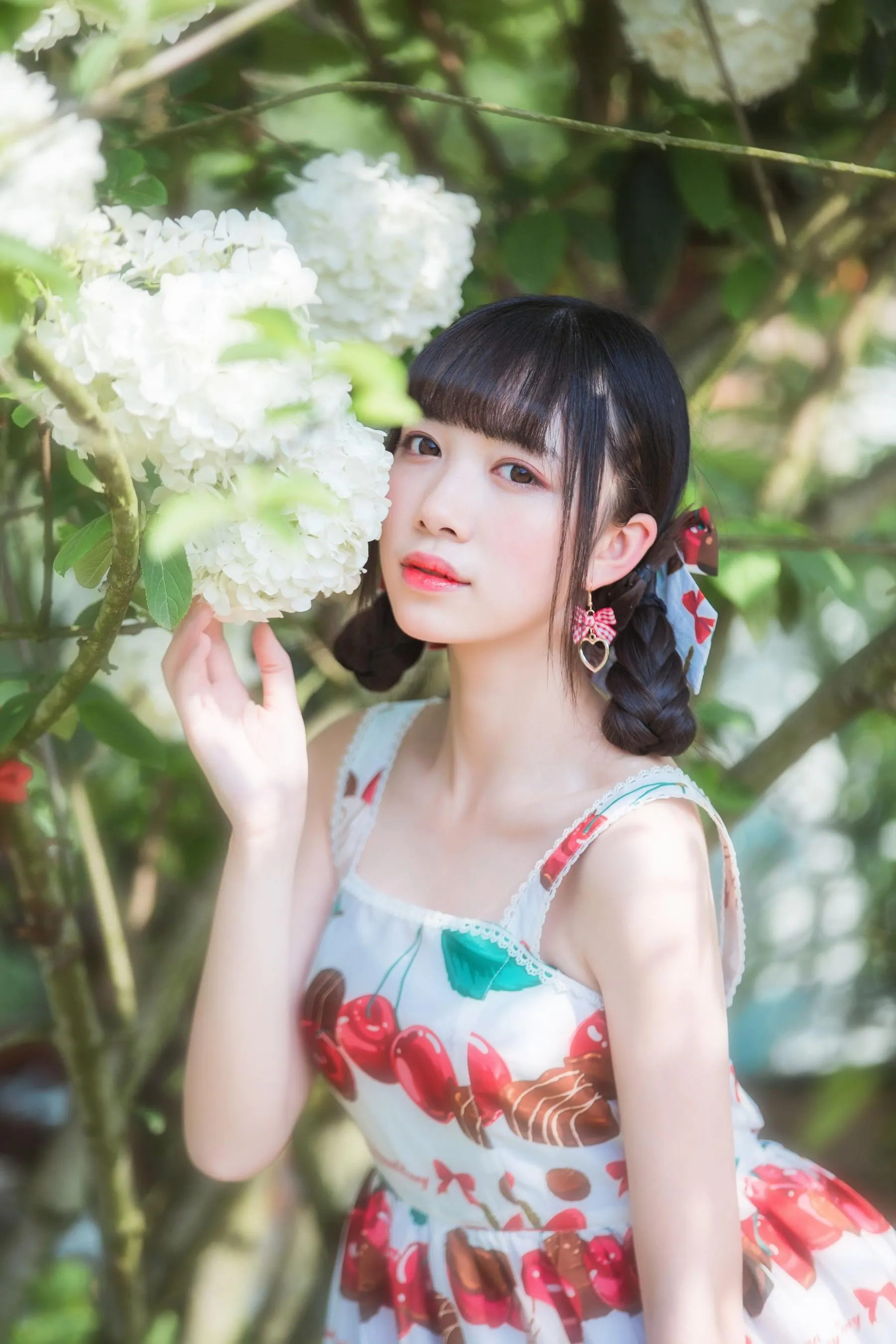 [艺图语] 2022.05.20 绣球花 小风 [43P]插图2